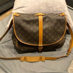 Messenger Authentic LV